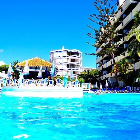 Отель Rey Carlos