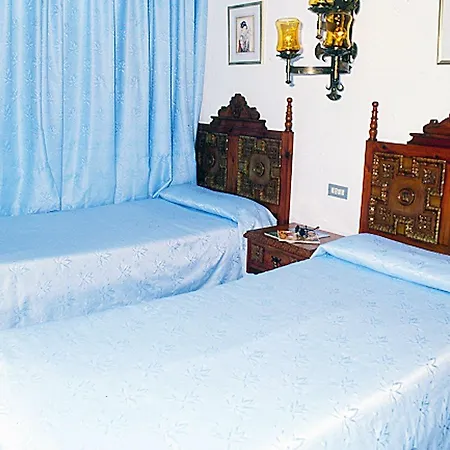 Rey Carlos Hotel