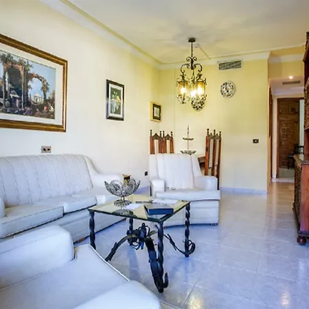 Rey Carlos Hotel 3*